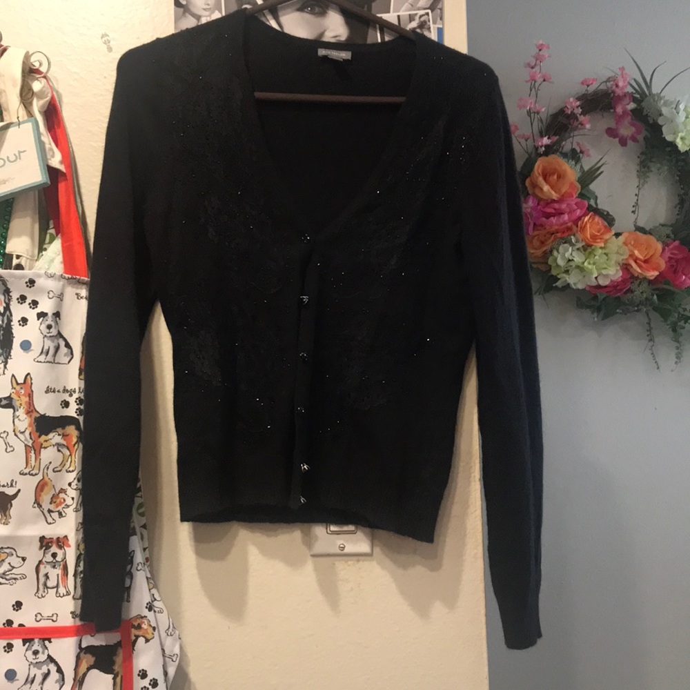Lovely Ann Taylor cardigan size small